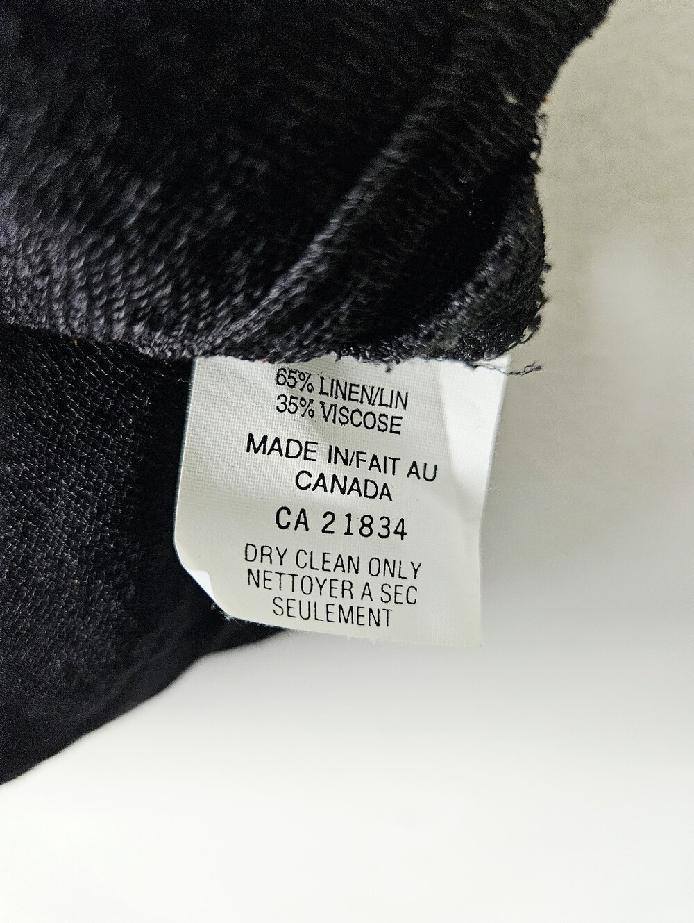 Vintage Yun Ker Linen Button Up Crop Top Size 6 Black Canadian Designer - Picture 4 of 5